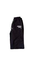 3/4 Black