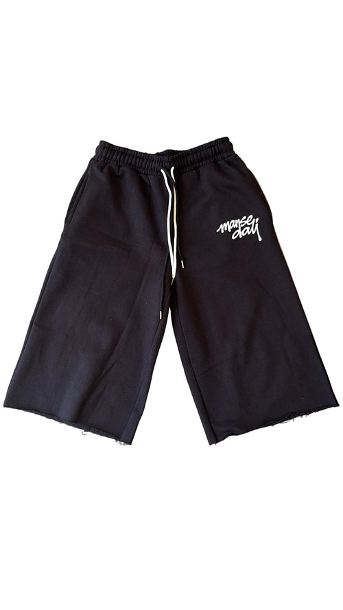 3/4 Black